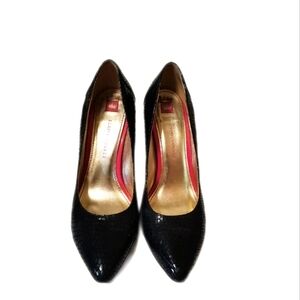 Elaine Turner Black Snakeskin Pumps, Size 8